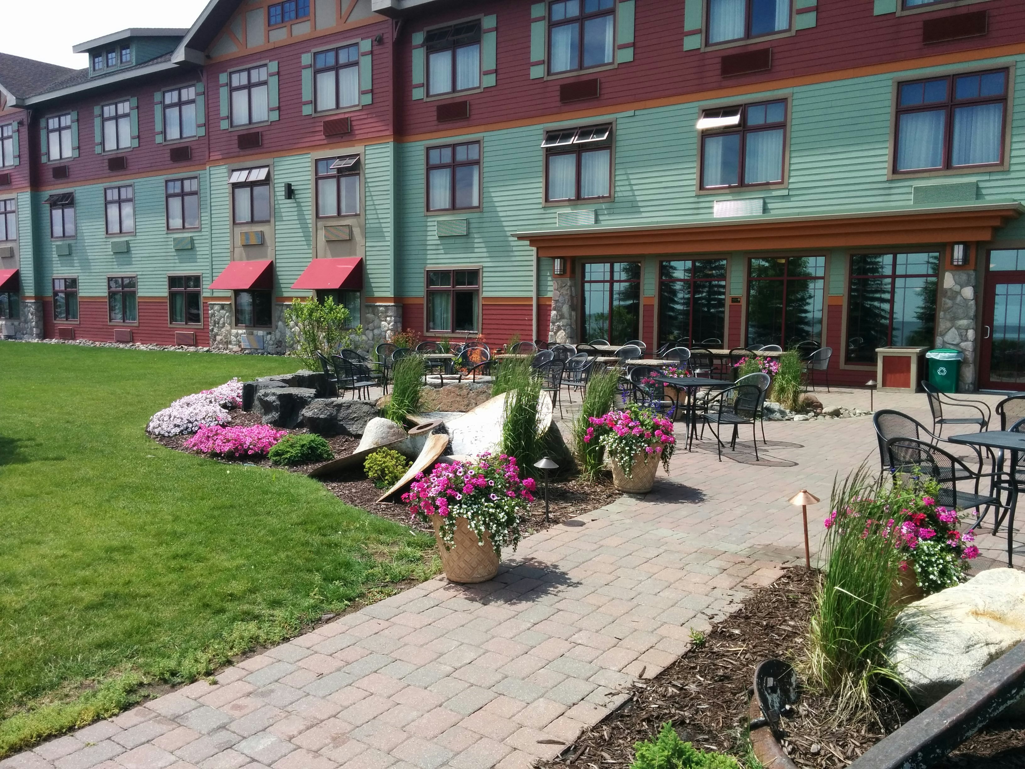 Canal Park Lodge 39/41
