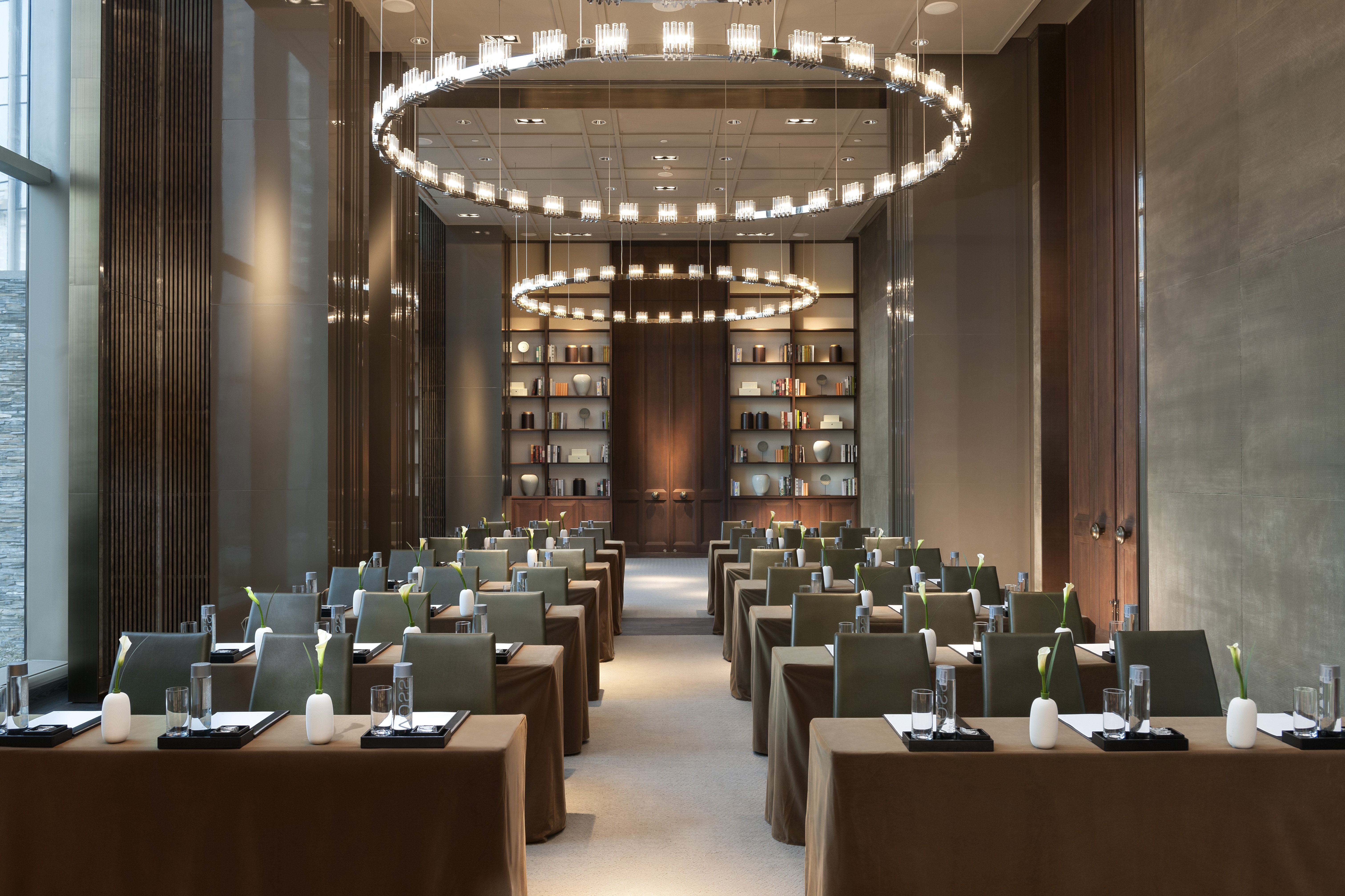Mandarin Oriental Guangzhou 68/73