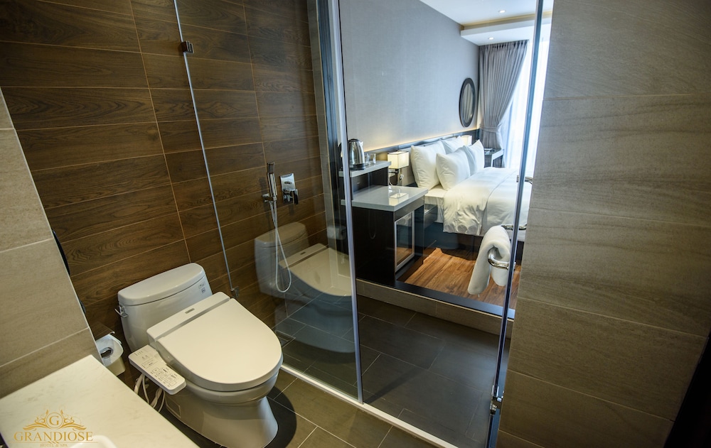 Grandiose Hotel And Spa 64/66