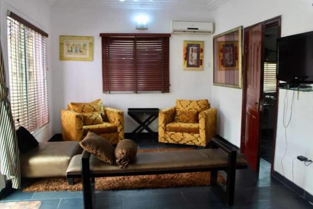 The Residence Apartments 13/27