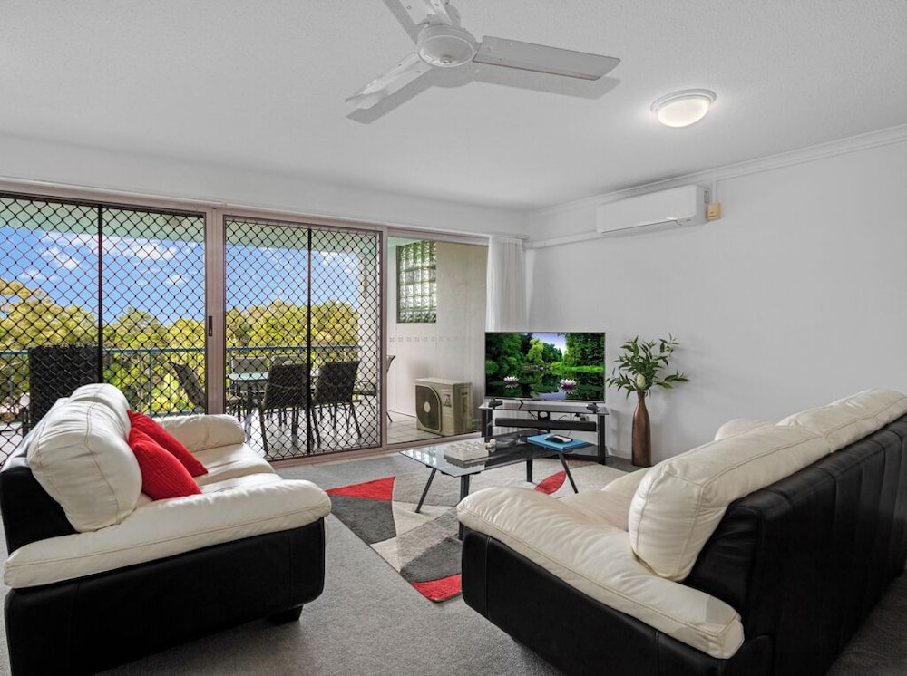 Riviera Resort Hervey Bay 31/50