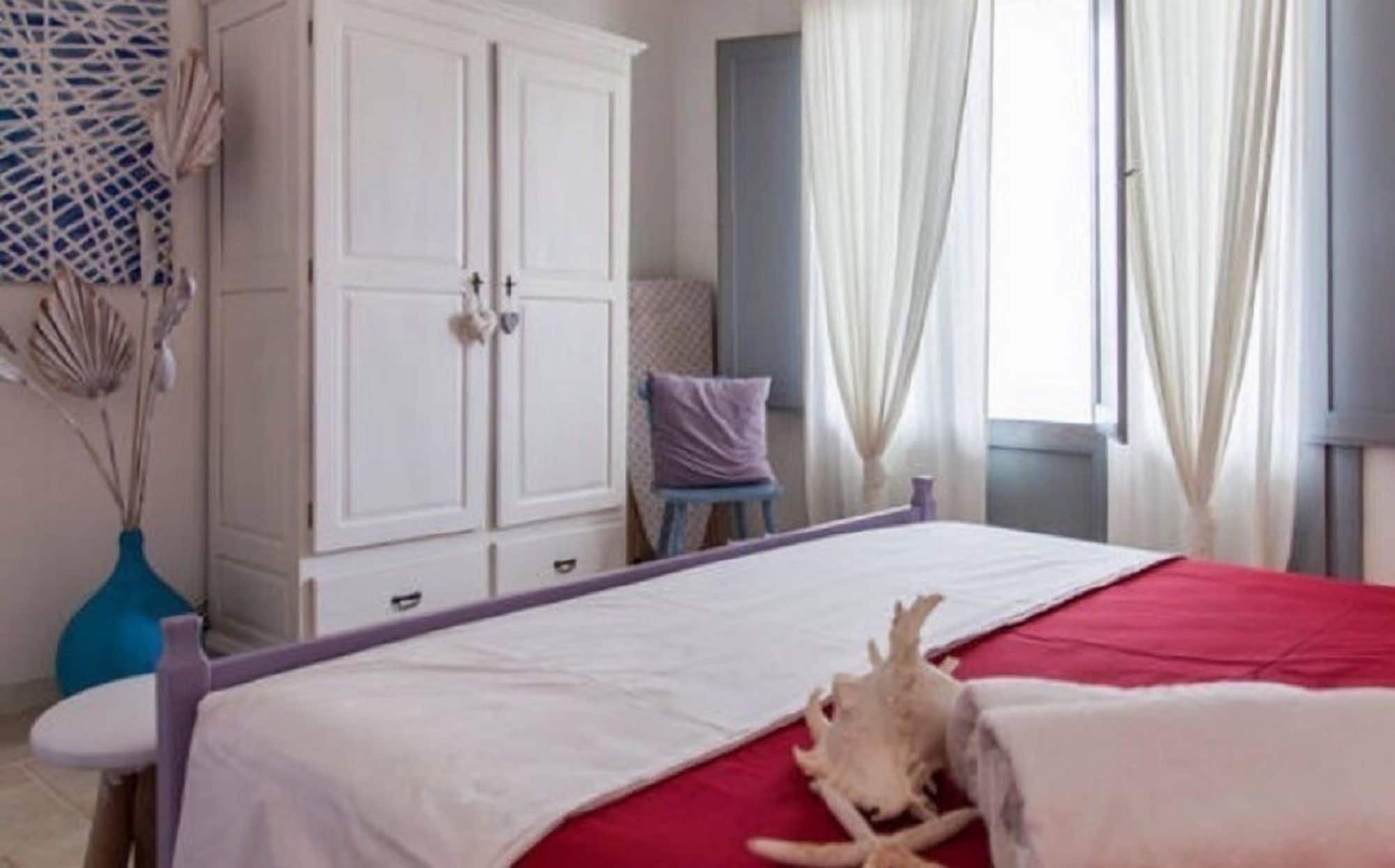 2 BEDROOMS, TOWER, LUXURY, APARTMENT, KITCHEN