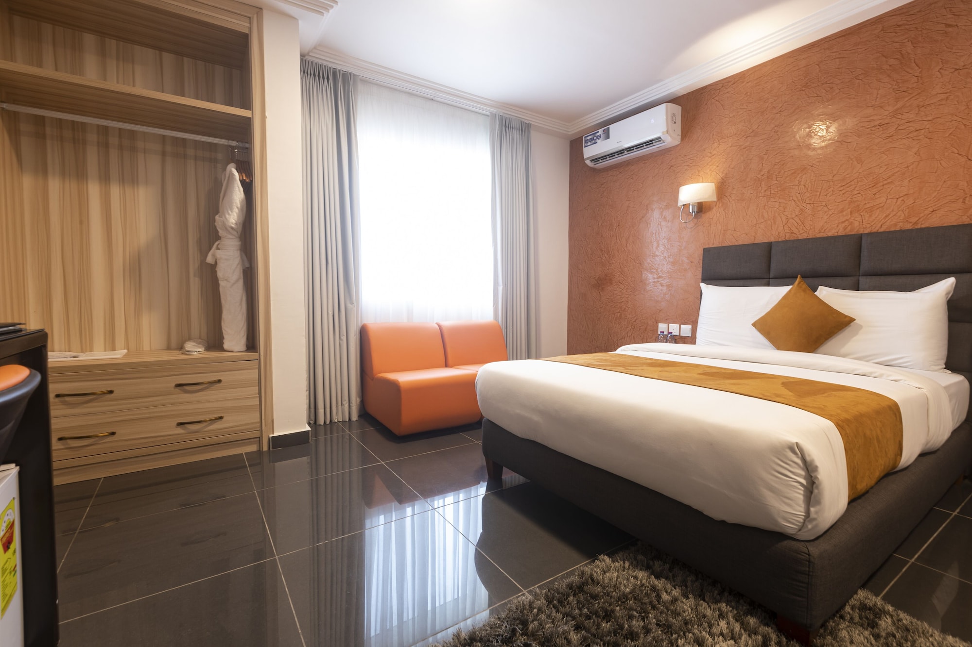 Deluxe Room H