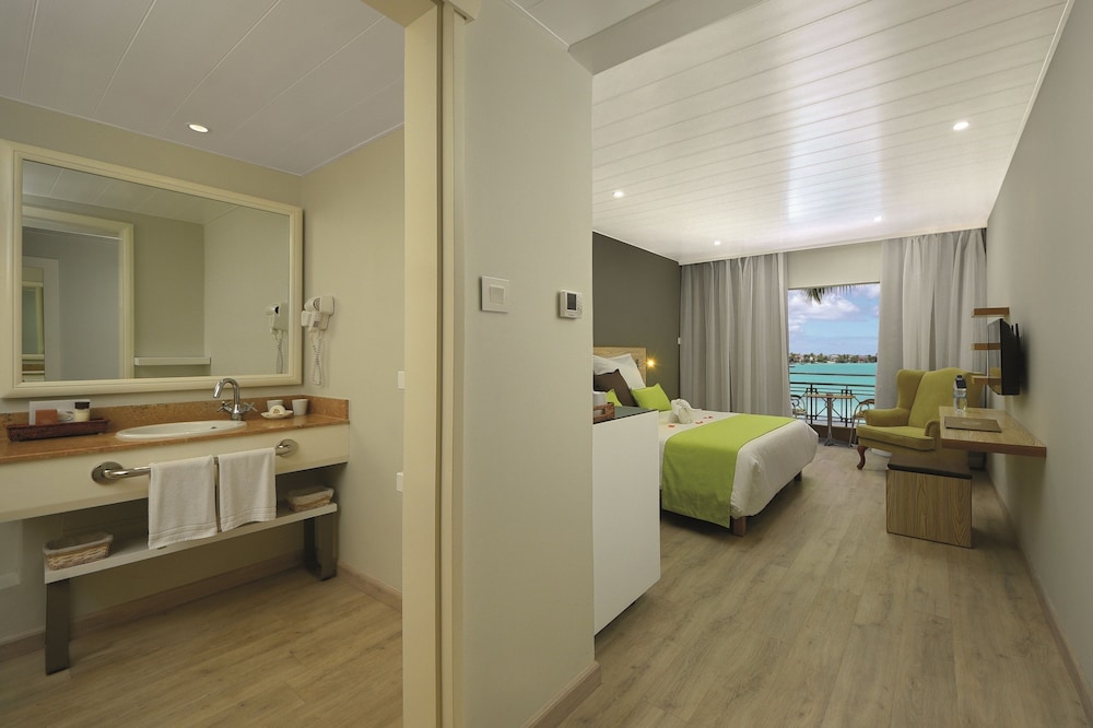 Mauricia Beachcomber Resort Spa 23/78