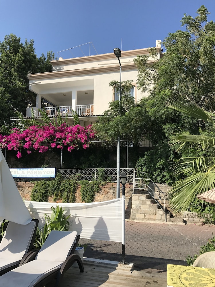 Yilmaz Kaptan Otel 13/19
