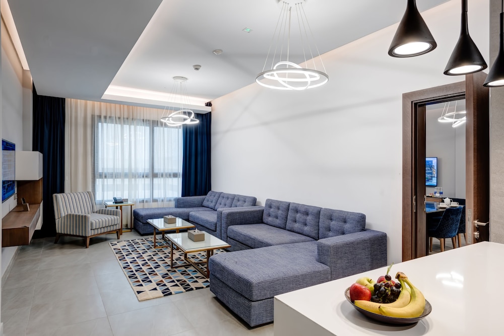 Abar Hotel Apartment Dubai investment Park 29/48