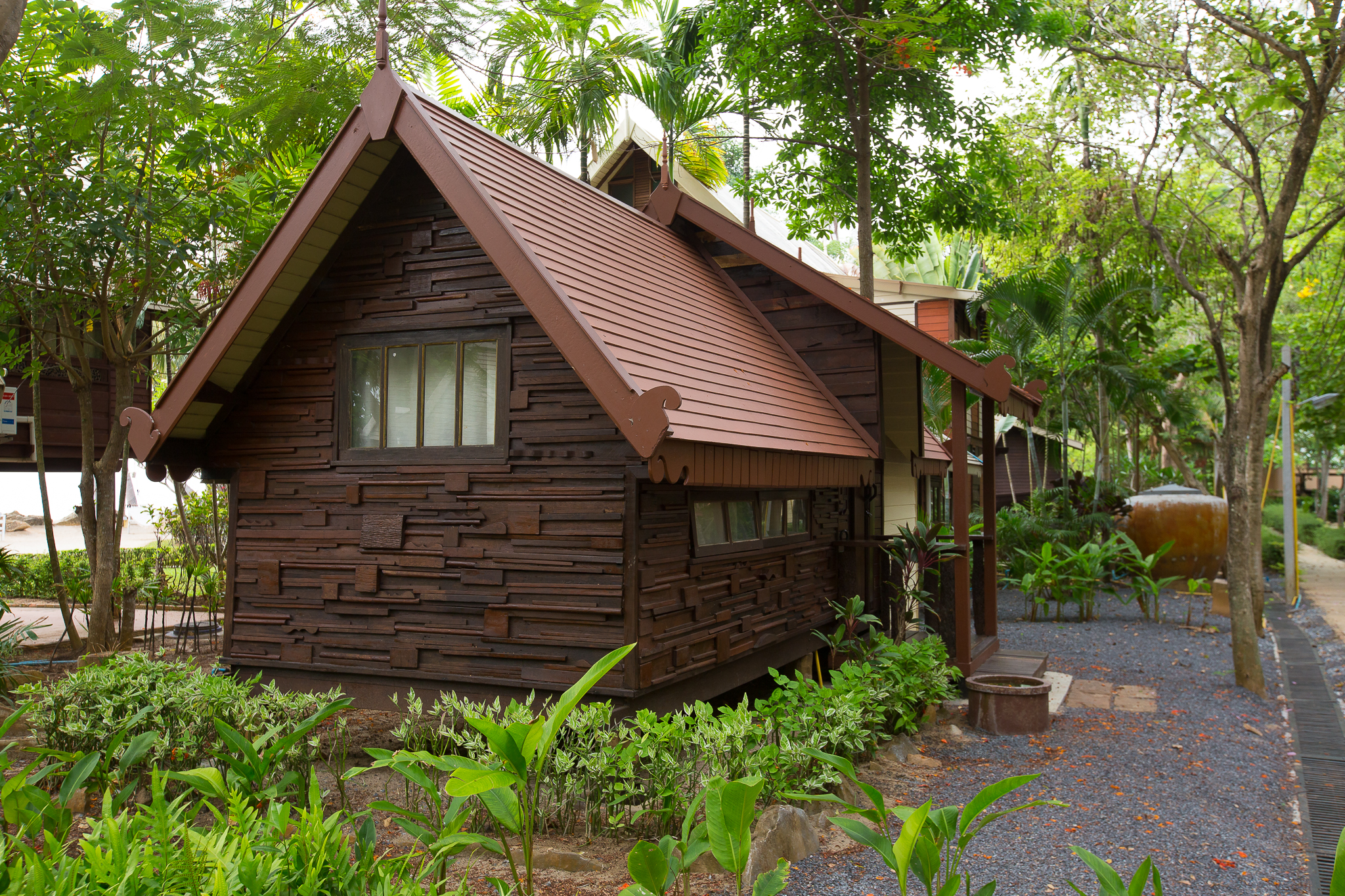 Baan Thong Ching Resort in KHANOM