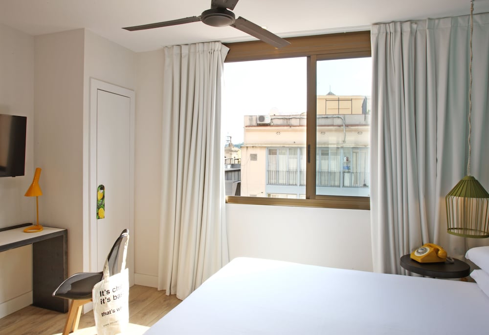 Hotel Chic&basic Lemon Barcelona 9/33