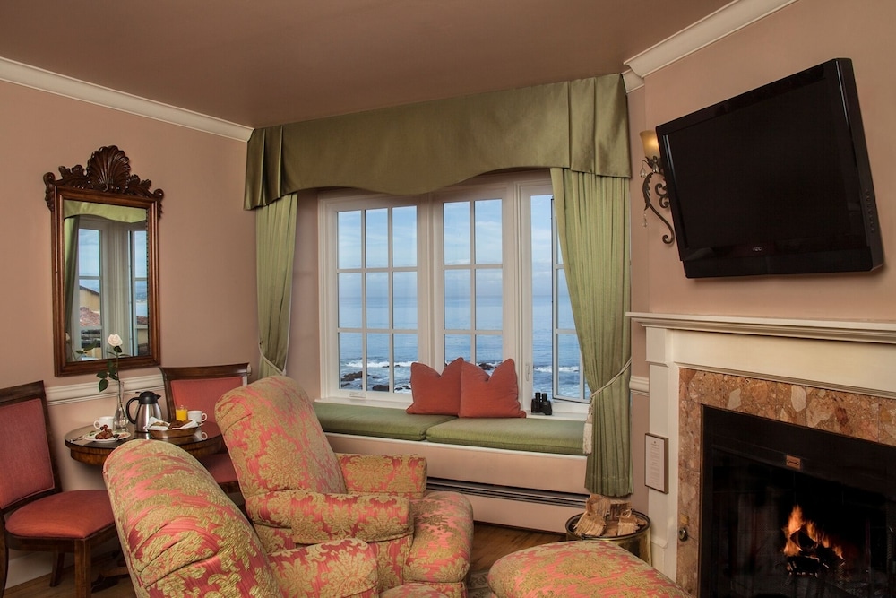 Spindrift Inn 26/39