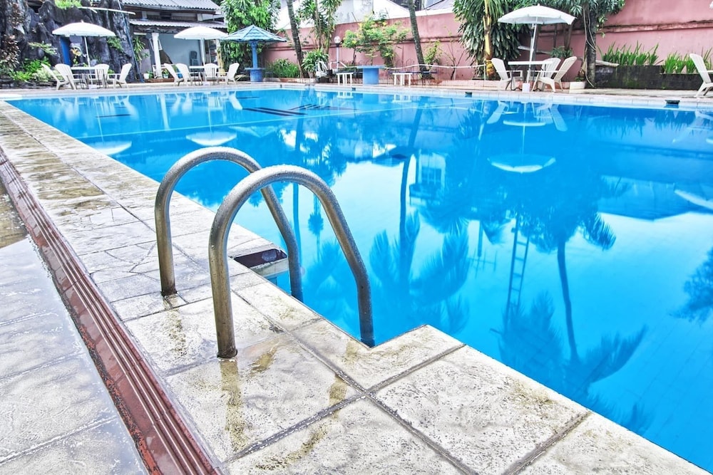 Sahid Kawanua Manado 23/24