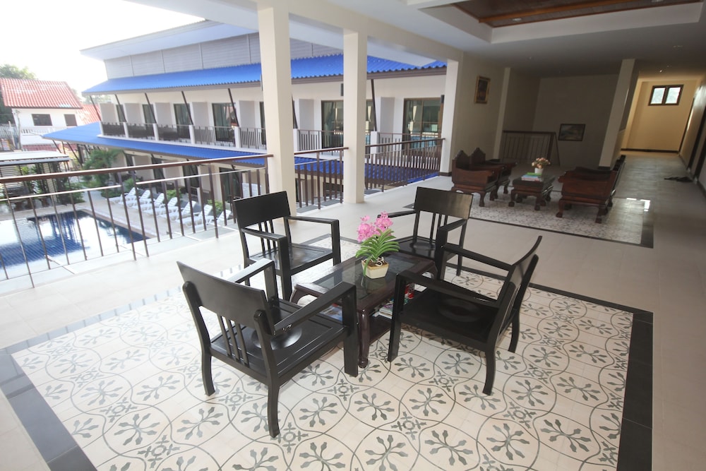 Phangan Island View Hotel 55/63