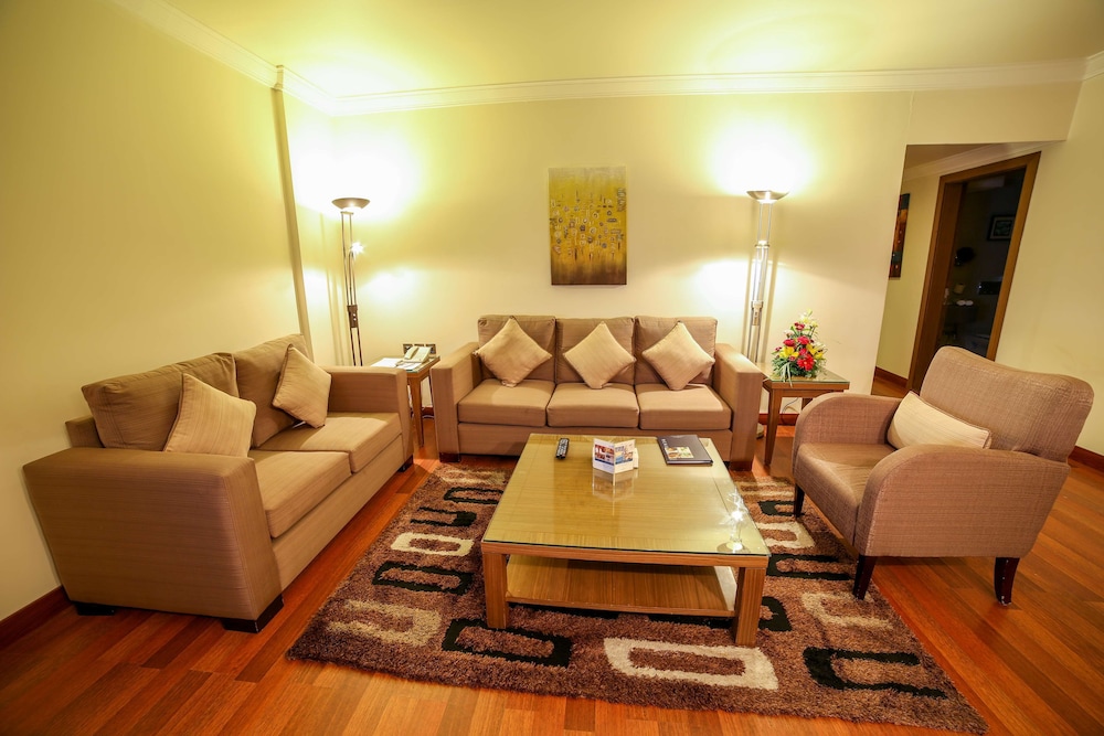 جولدن تيوليب بريدة(Golden Tulip Buraidah Al Qassim Hotel) 28/50