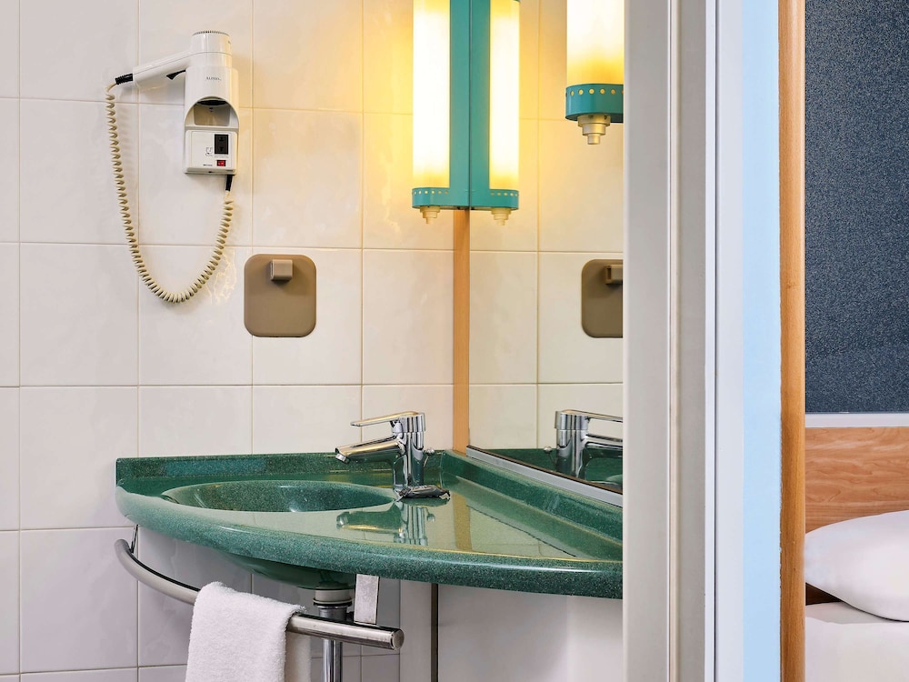 IBIS FIRENZE PRATO EST 44/73