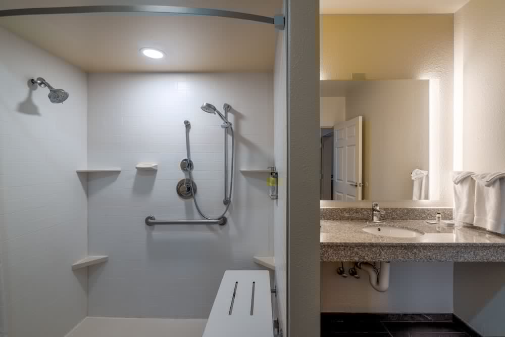 Staybridge Suites Memphis-Poplar Ave East 27/73