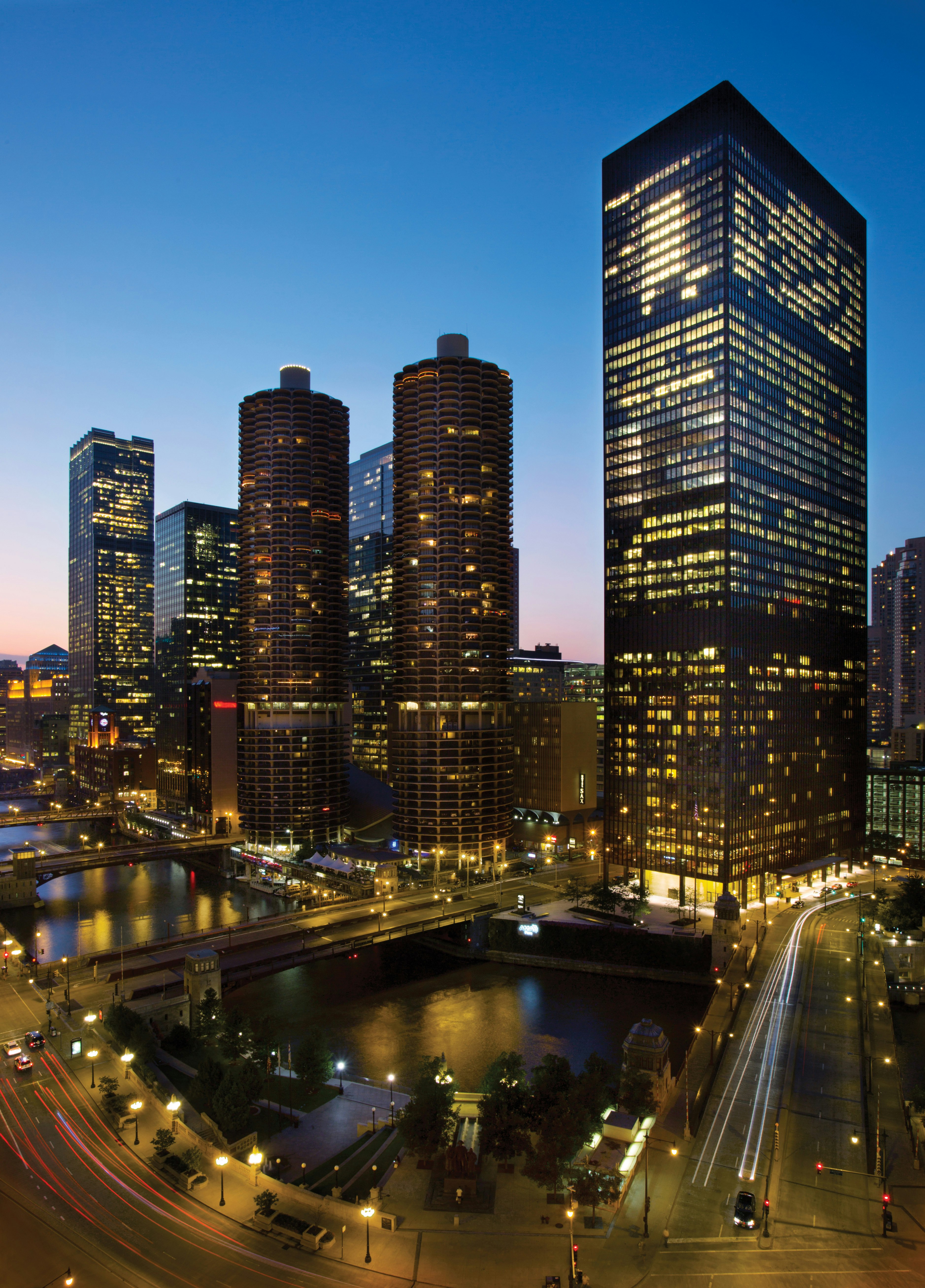 The Langham Chicago 78/82