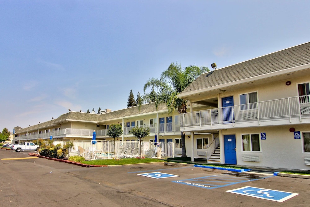 Motel6 Sacramento, CA – South Sacramento & Elk Grove 34/44