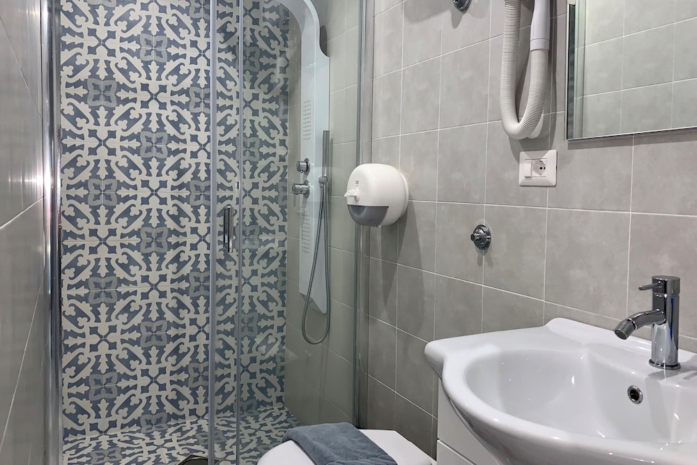 Santa Fortunata Village Camping 44/85