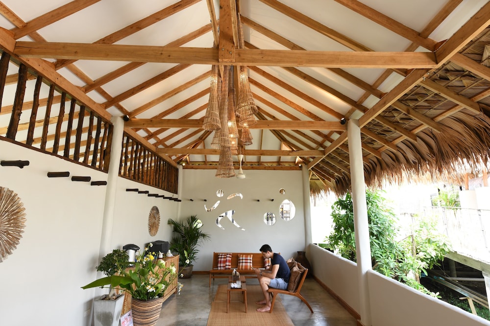 Sripakpra Boutique Resort 4/50