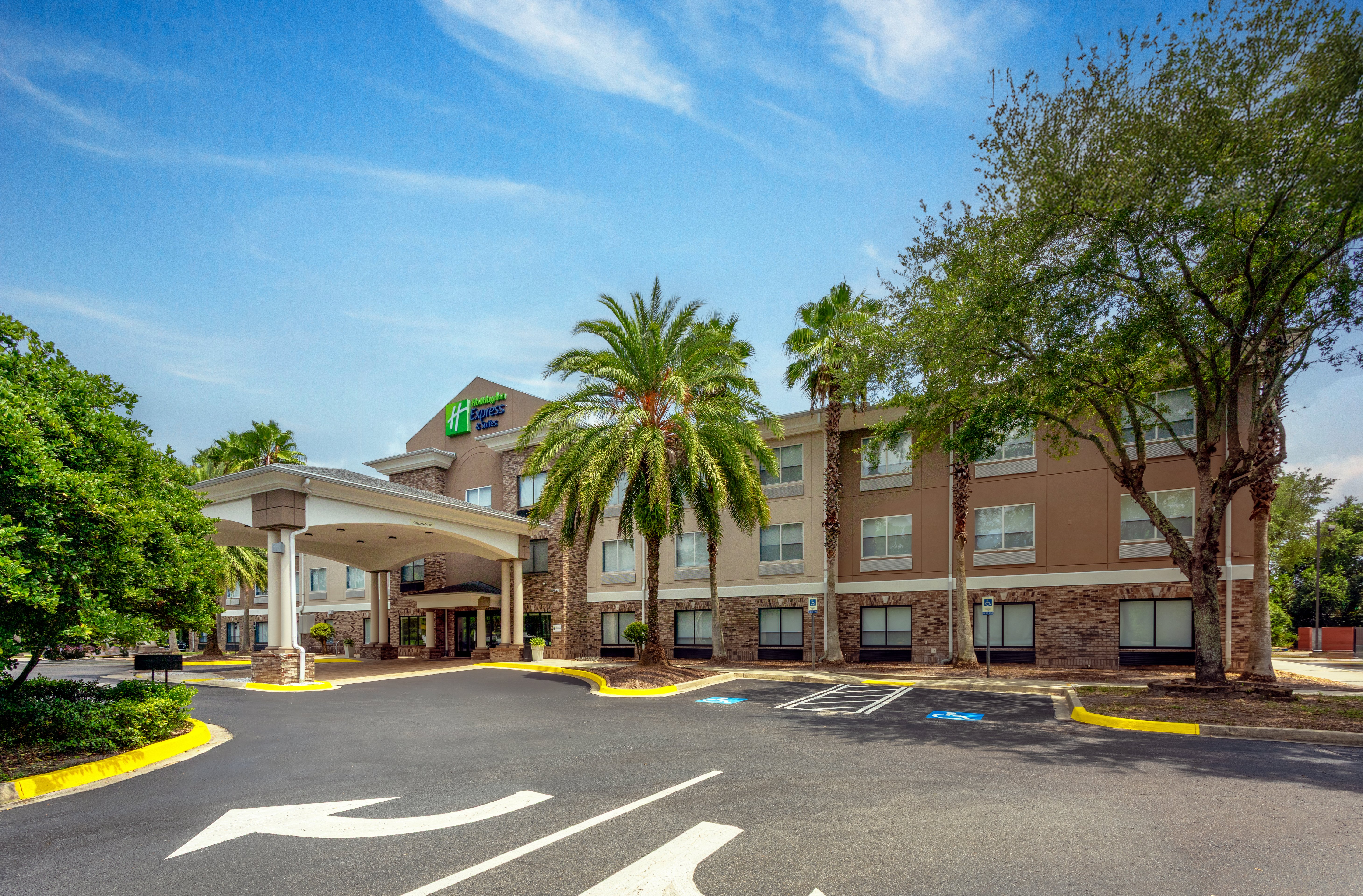 Holiday Inn Express & Suites Jacksonville - Blount Island, an IHG Hotel 73/80