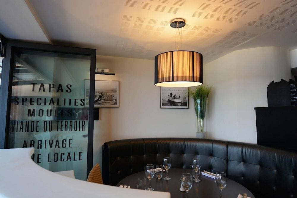 HOTEL L'ESCALE COTE PORT 18/42