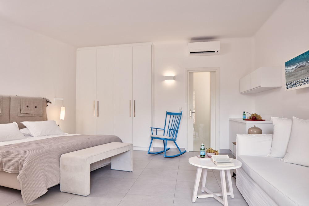 Santo Miramare Resort 12/50