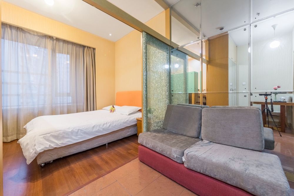 Shanghai Jia Rong Hotel Apartment 48/78