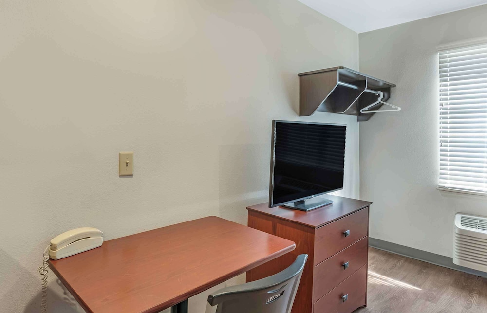 Studio 6 Extended Stay Little Rock Southwest AR 40/50