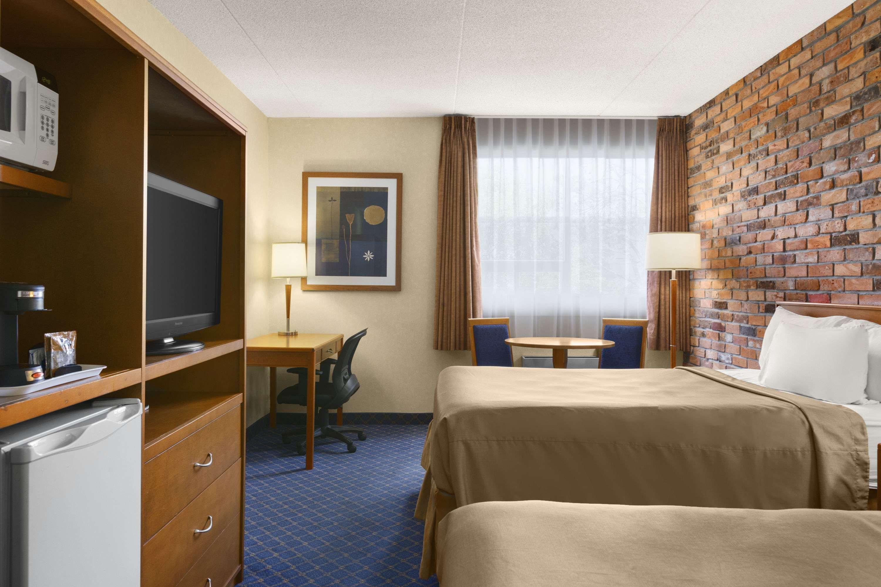Room, 2 Double Beds