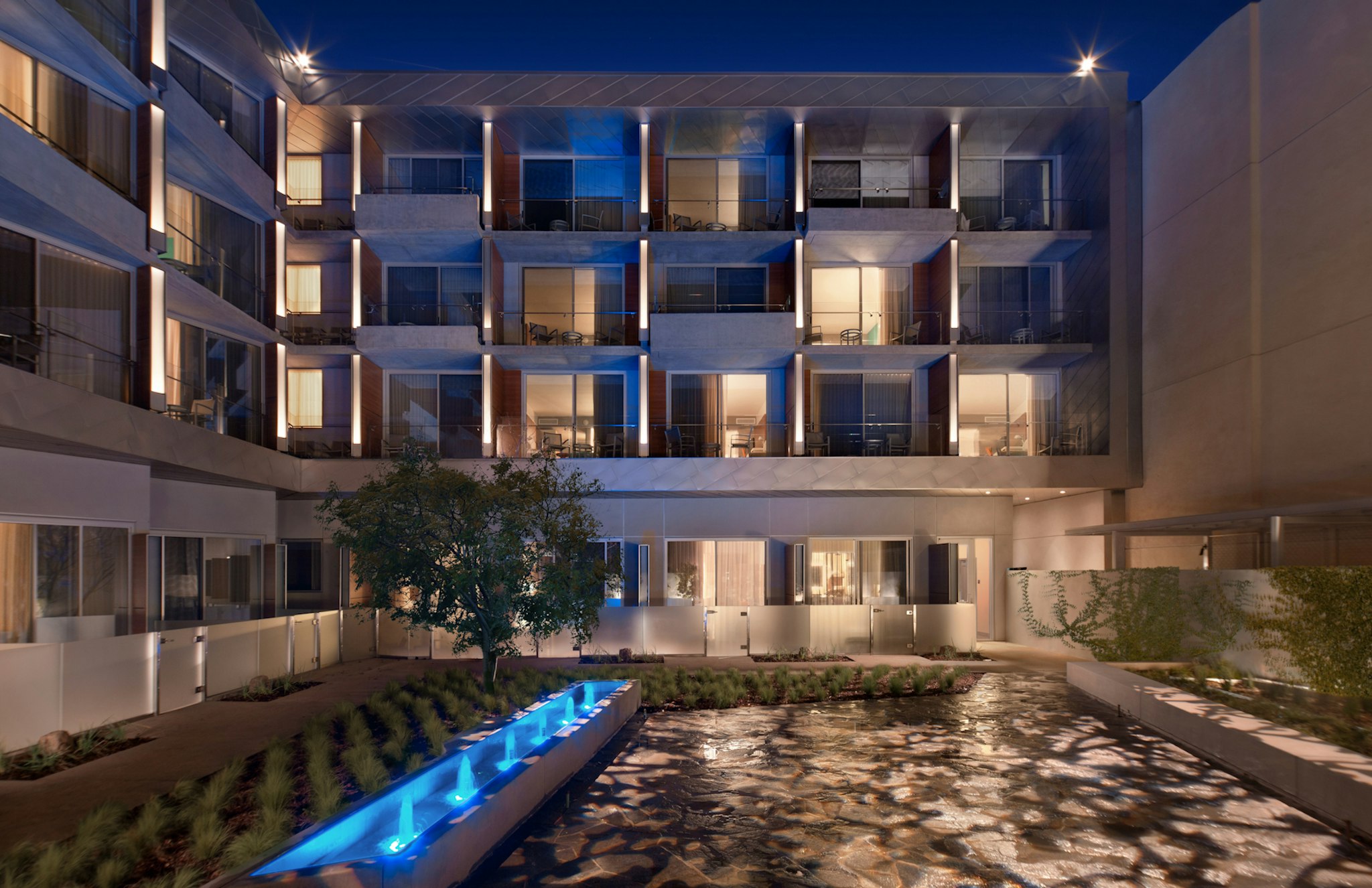 Shore Hotel 50/50