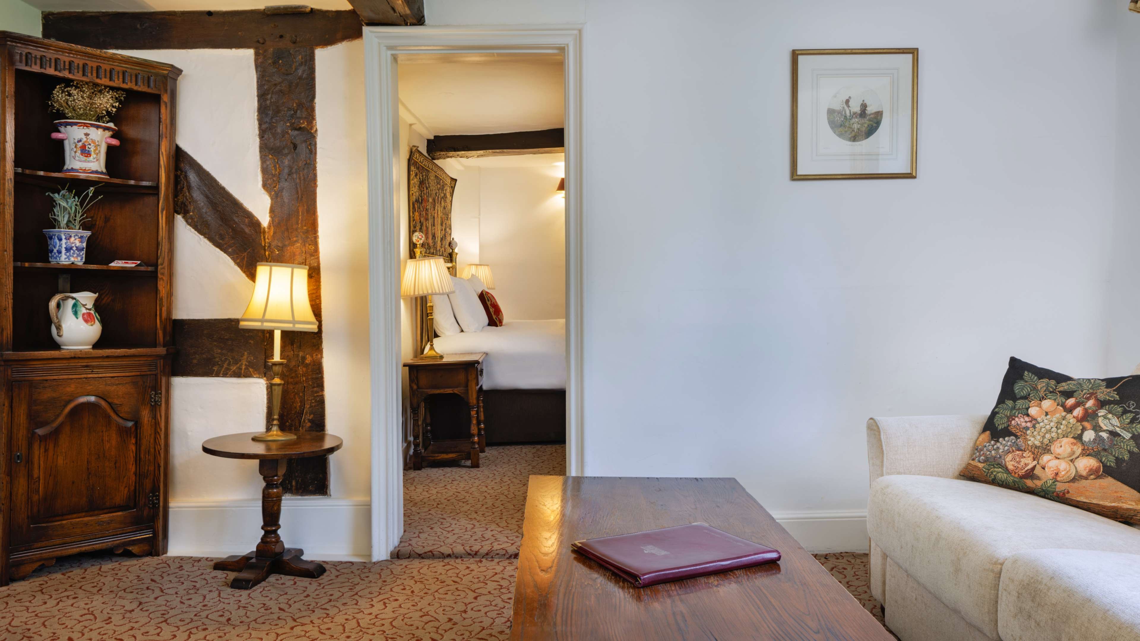 NAILCOTE HALL HOTEL AND GOLF CLUB 52/80