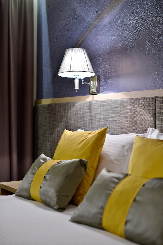 Artloft Hotel 42/72