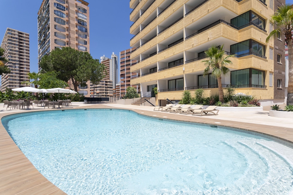 Halley Hotel & Apartments Affiliated by Melia 28/36