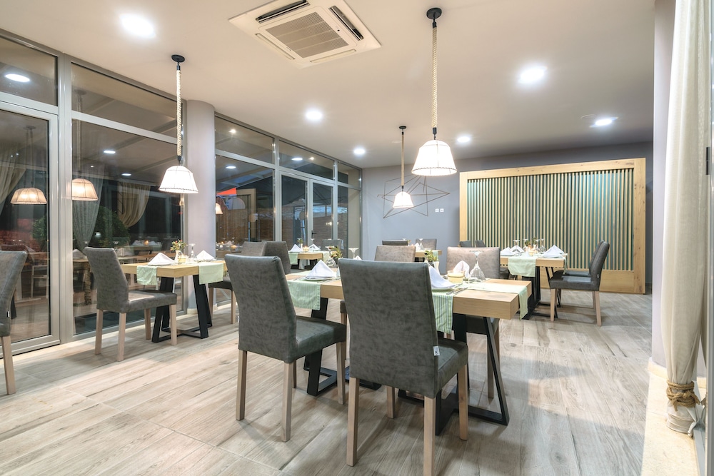 Karras Grande Resort 45/66