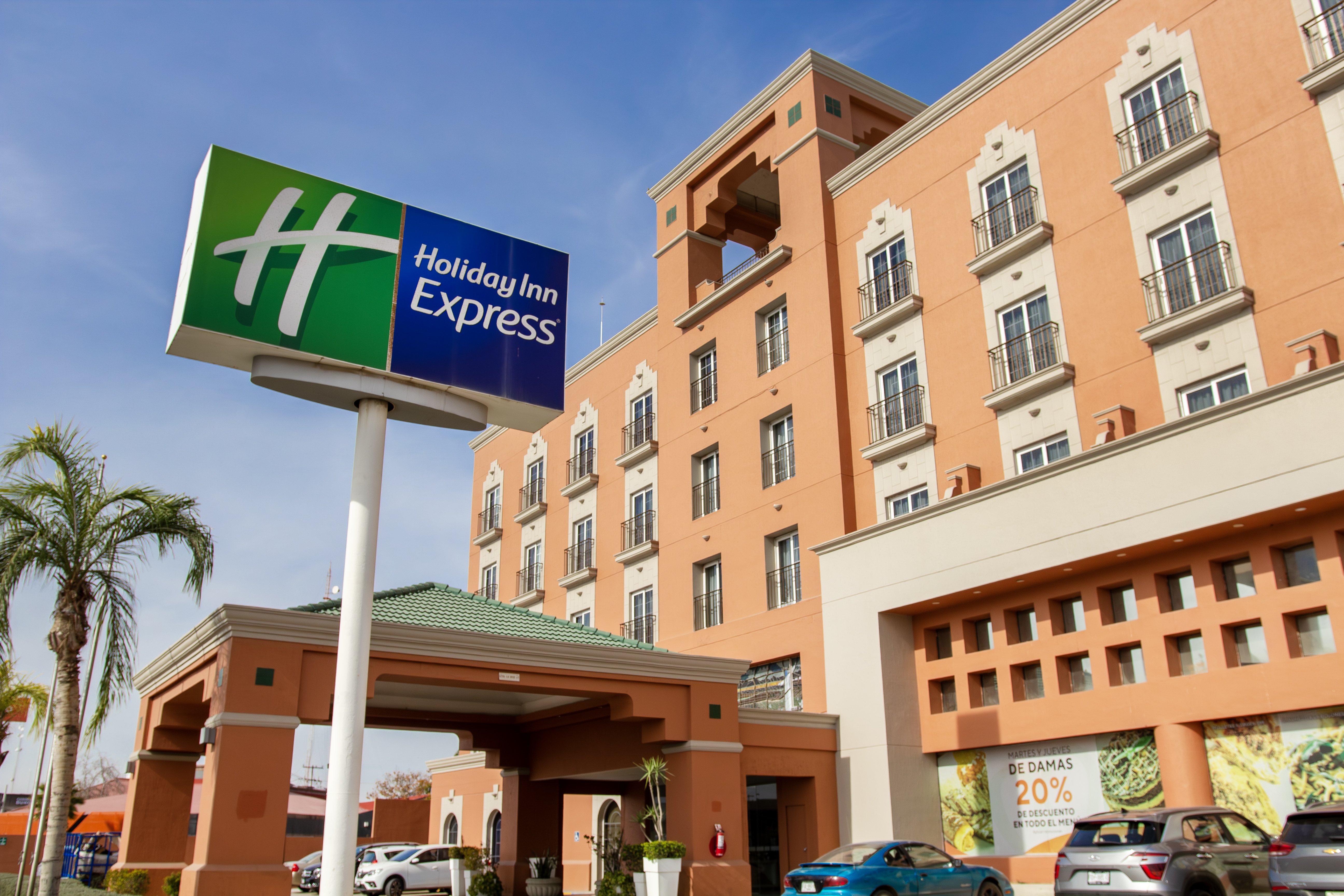 Holiday Inn Express Torreon 7/69