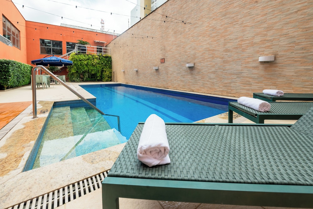 Ibis Styles Belem Nazare 27/63