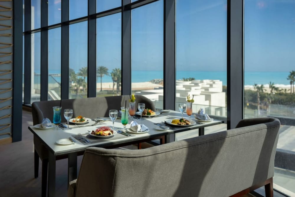 Rixos Premium Alamein 30/47