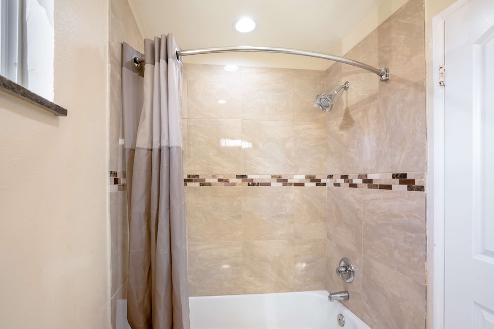 Motel6 Odessa, TX 2nd Street 26/26