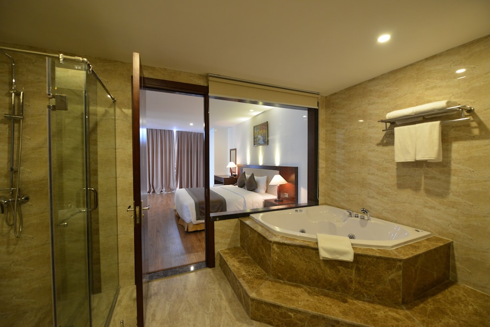 Muong Thanh Grand Cua Lo 35/65