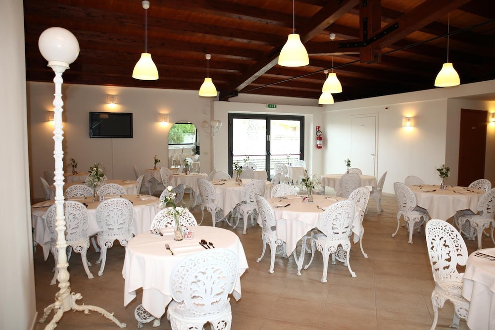 Hotel Aria Di Mare 48/57