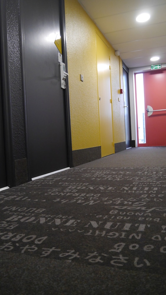 B&B Hotel Caen Memorial 22/33