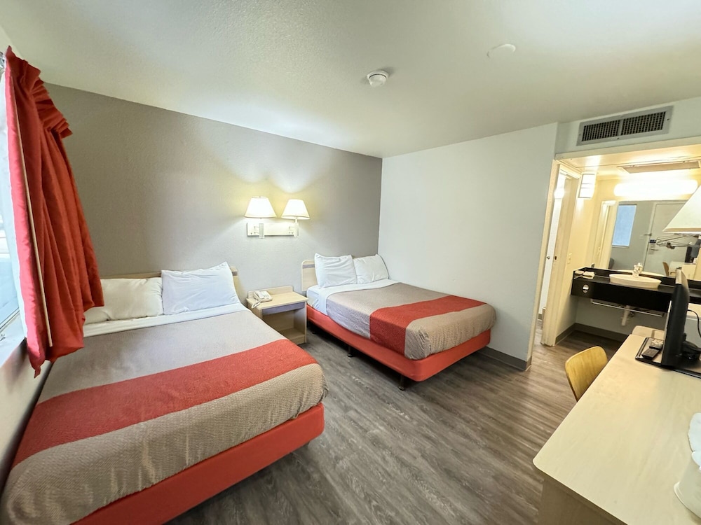 Motel6 Casper, WY 32/63
