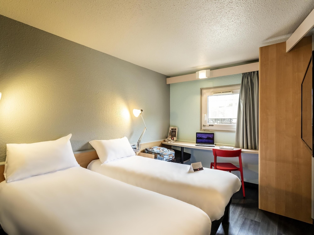 Ibis Bourges 13/70