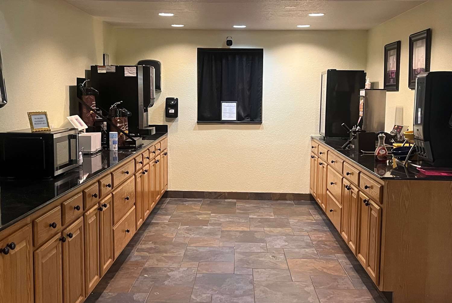 Days Inn by Wyndham Fort Dodge 7/27