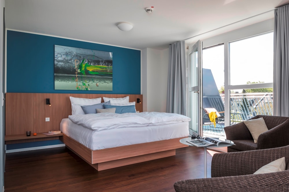 SUPERIOR, STUDIO, BALCONY