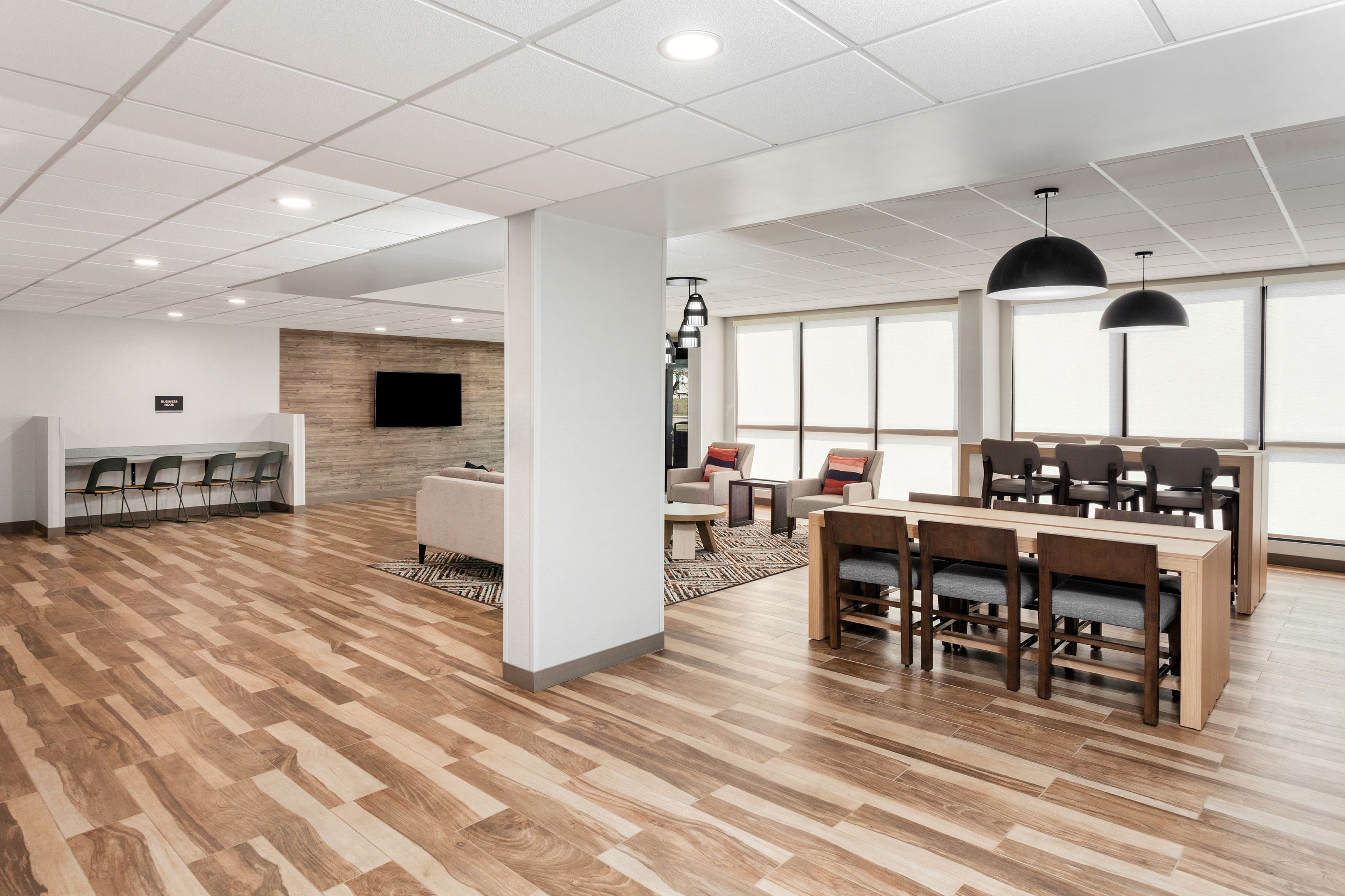 Candlewood Suites Columbus North - Worthington 21/25