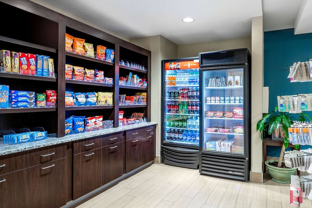 La Quinta Inn And Suites By Wyndham Ocean City 37/49