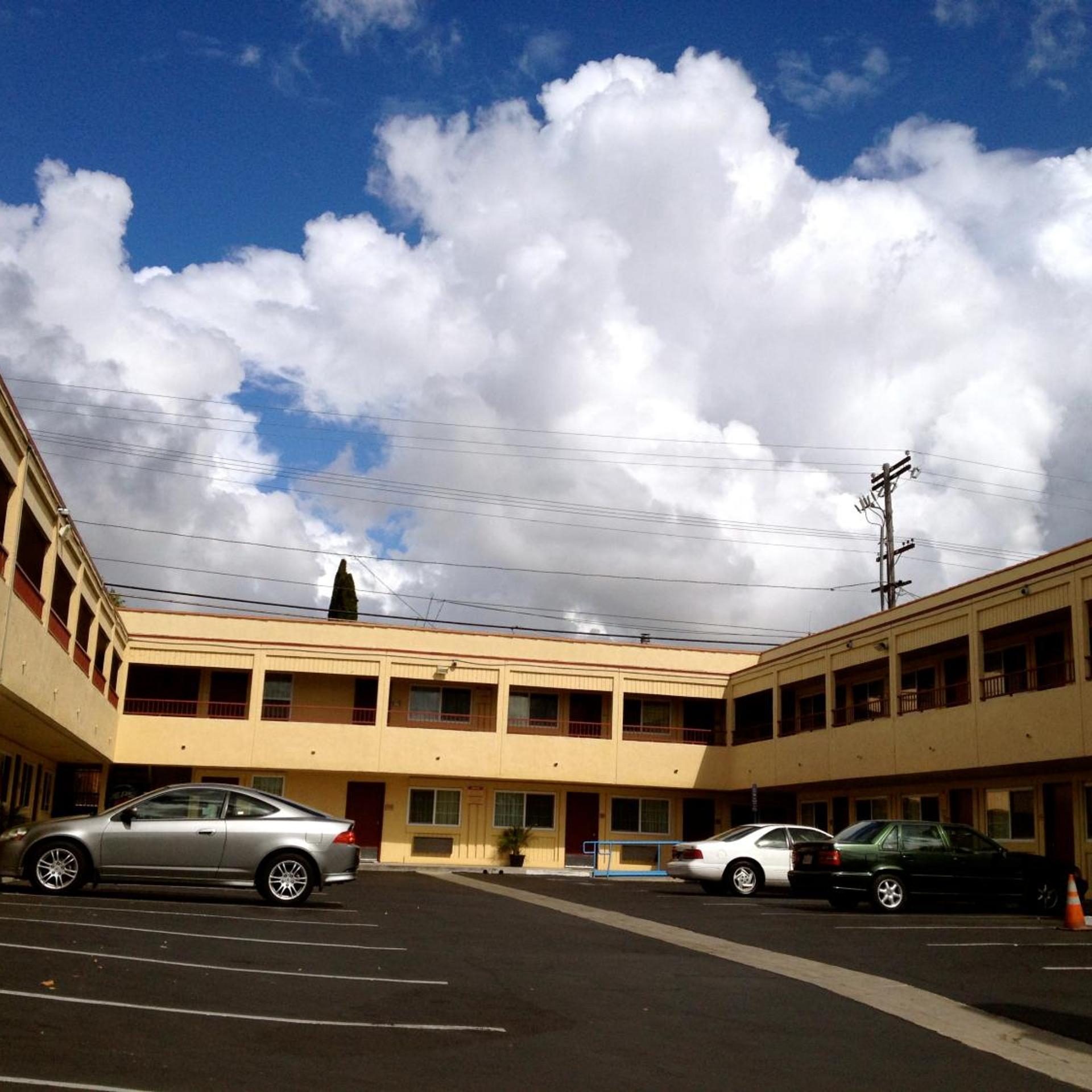 Harvey's Motel SDSU La Mesa San Diego 39/44