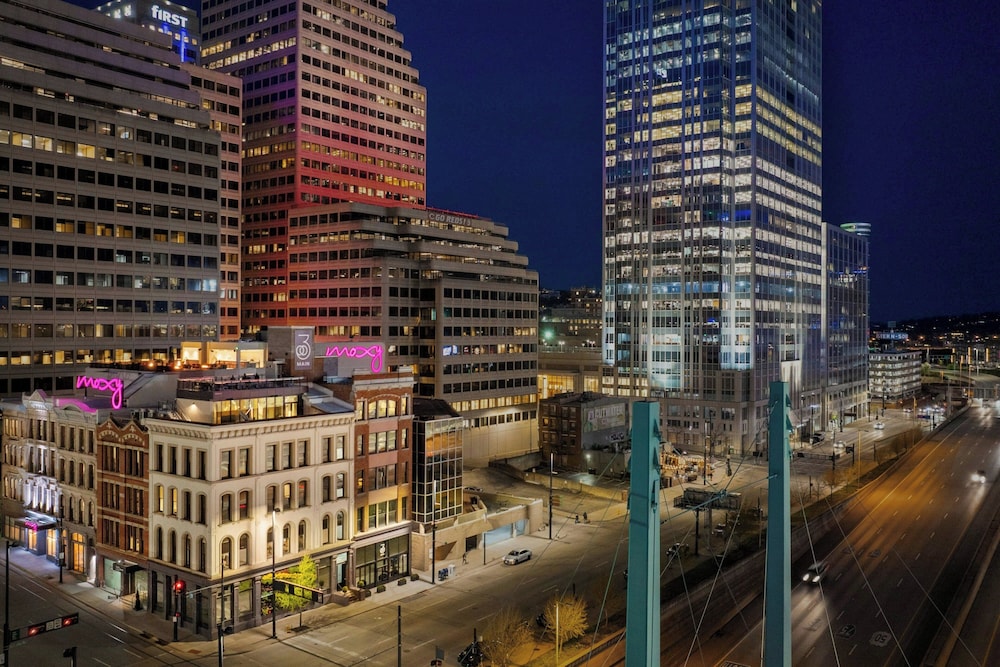 Moxy Cincinnati Downtown 4/50