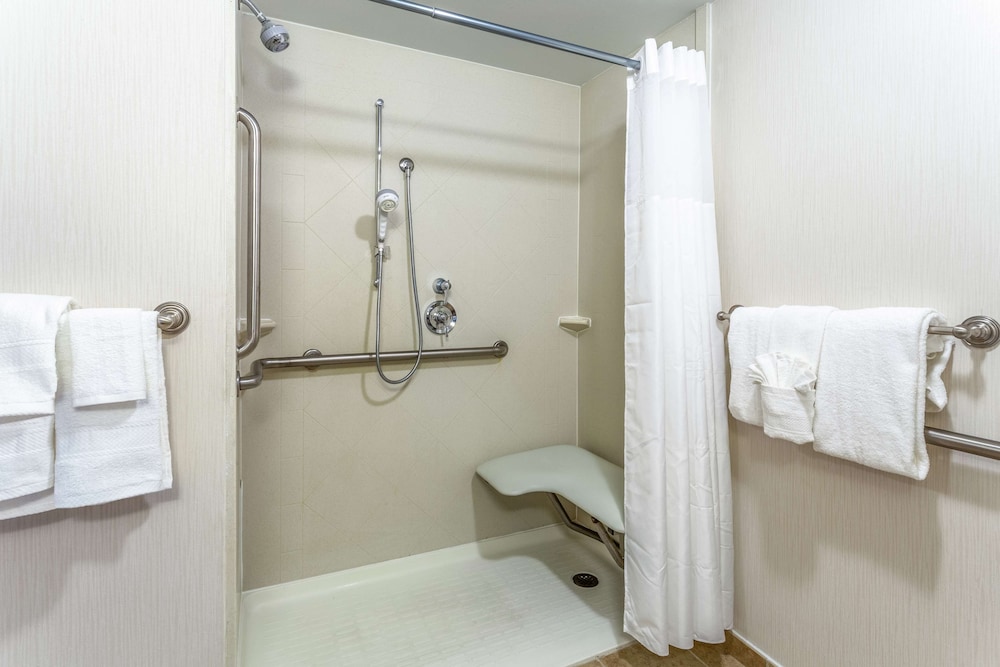 Hampton Inn Boston/Peabody 14/41