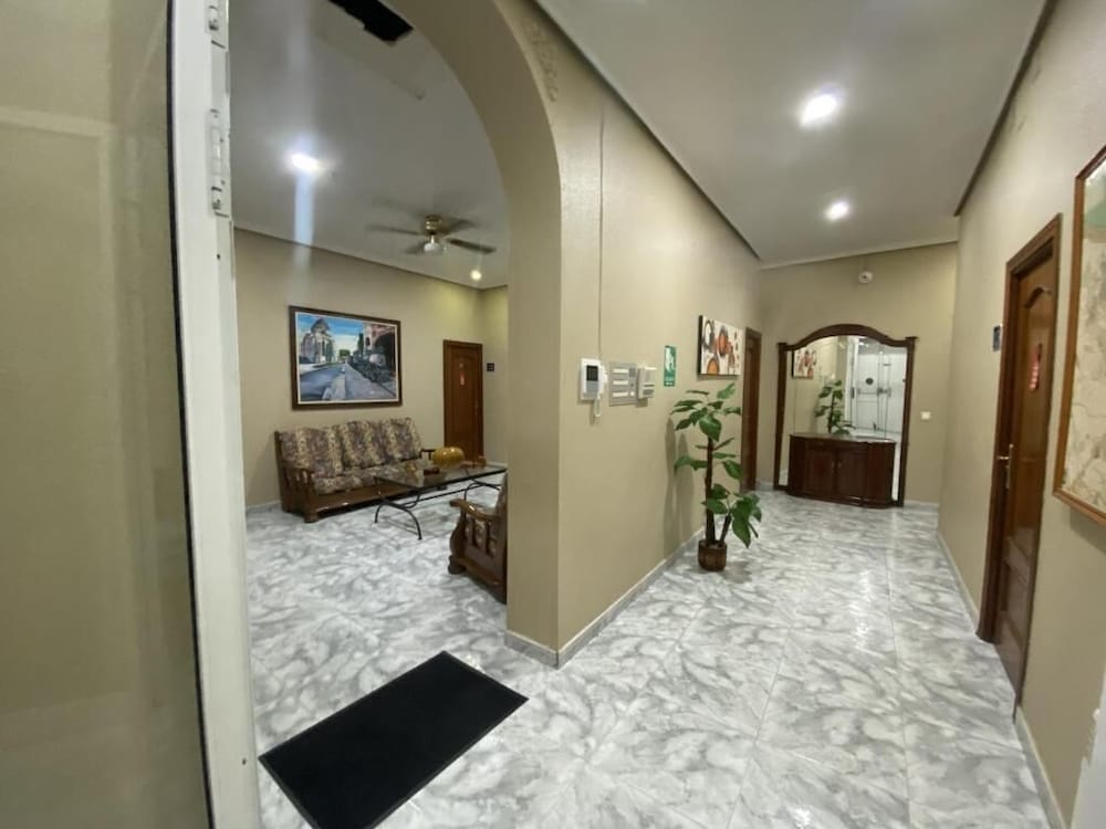 Hostal Palacios Fuencarral 59/67